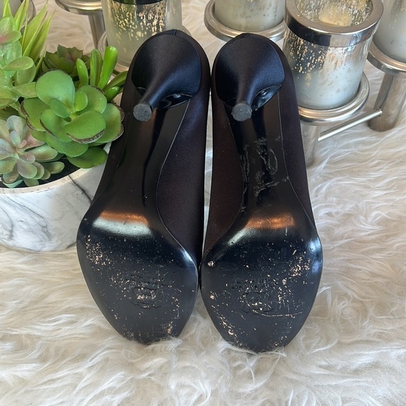 Stuart Weitzman Black Polly Pump Satin Peep Toe Pumps Stiletto Heels Size 8 - Picture 6 of 13